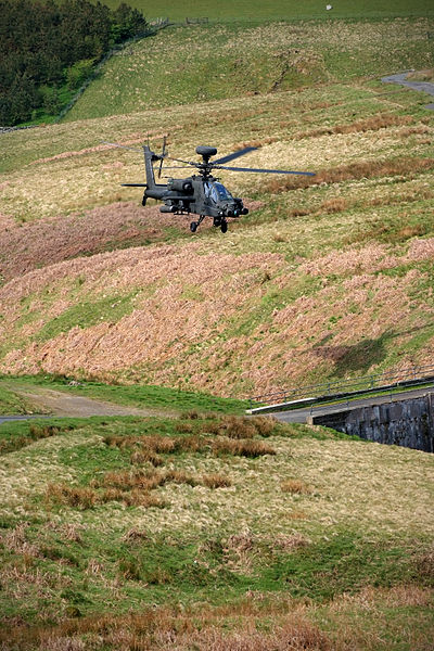 UK Sends Apache Gunships To Russian Border