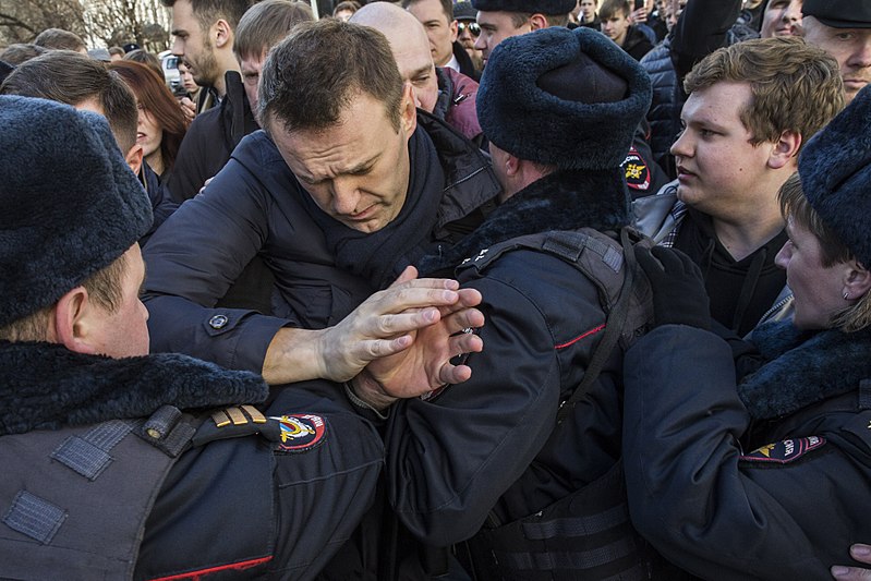Germany: Putin Nemesis Navalny Poisoned With Novichok Nerve Agent
