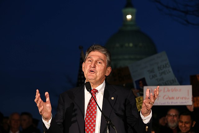 BREAKING REPORT: West Virginia Senator Joe Manchin Is Considering Leaving Democratic Party