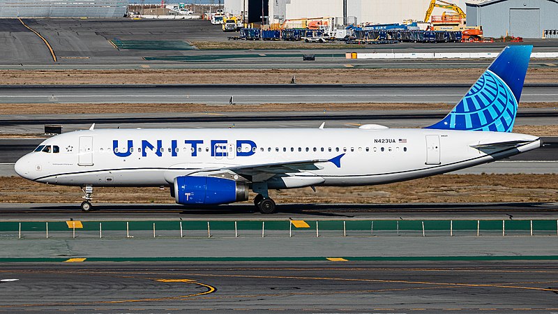 Federal Judge Blocks United Airlines From Imposing Employee Vaccine Mandate