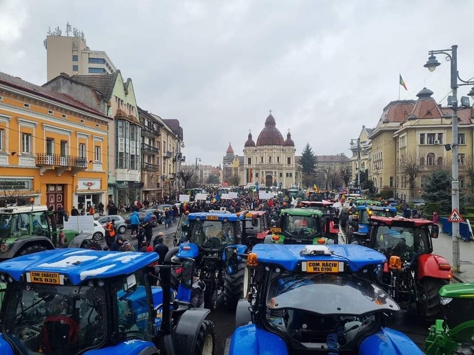 Romanian Farmers Organize Biggest Protest In Decades