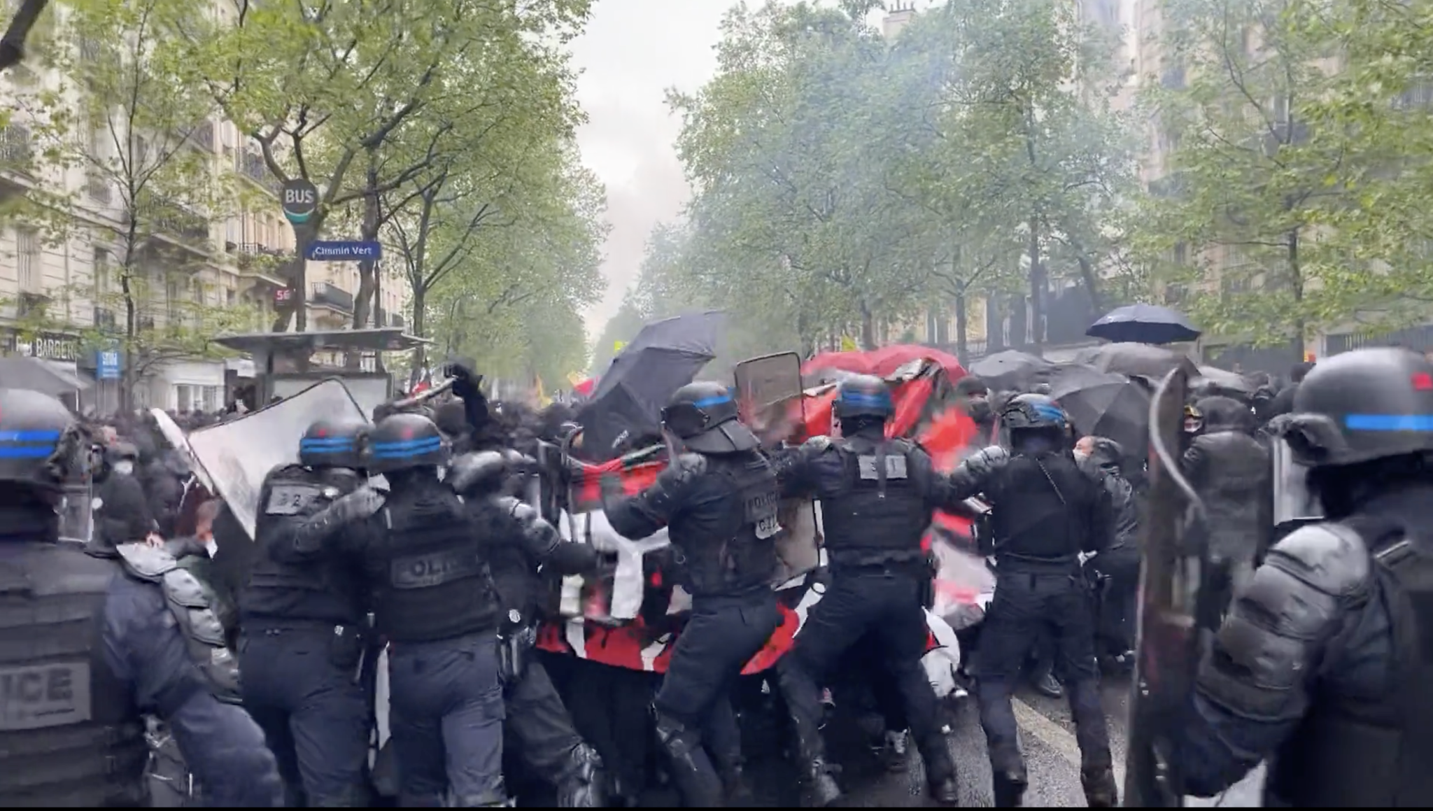 Massive Anti-Globalist Protests Mark May Day In France