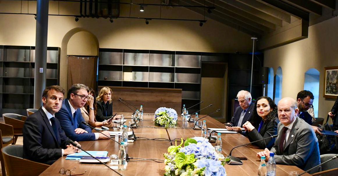 Presidents Of Serbia And Kosovo Meet With EU Leaders To Diffuse Crisis