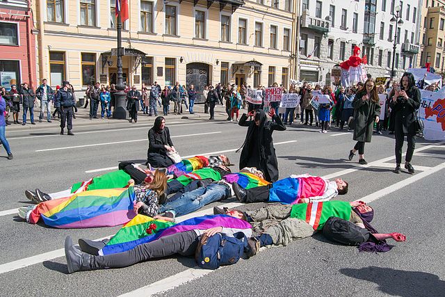 Russia Labels LGBT Community ‘Extremist’ In Prelude To Sweeping Crackdown