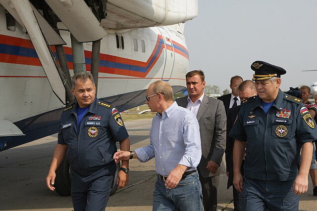 Putin Shuffles Defense Apparatus In Kherson Advance
