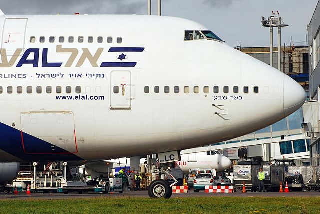 El Al Suspends Flights To Moscow After Azeri Shoot down, Netanyahu Recovers From Surgery