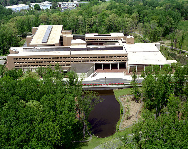 DoD’s Med School (USUHS) Defies SECDEF And POTUS